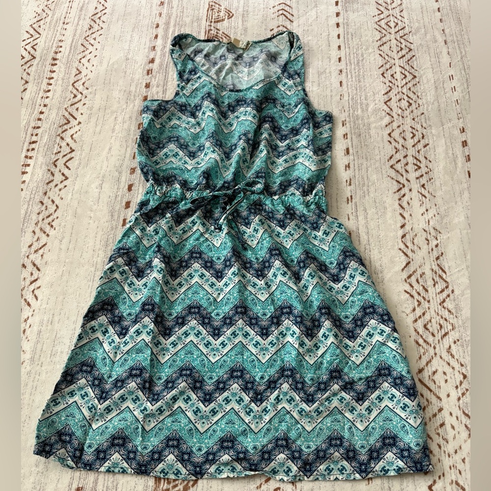 Women’s dress. Pink Republic. Size XS